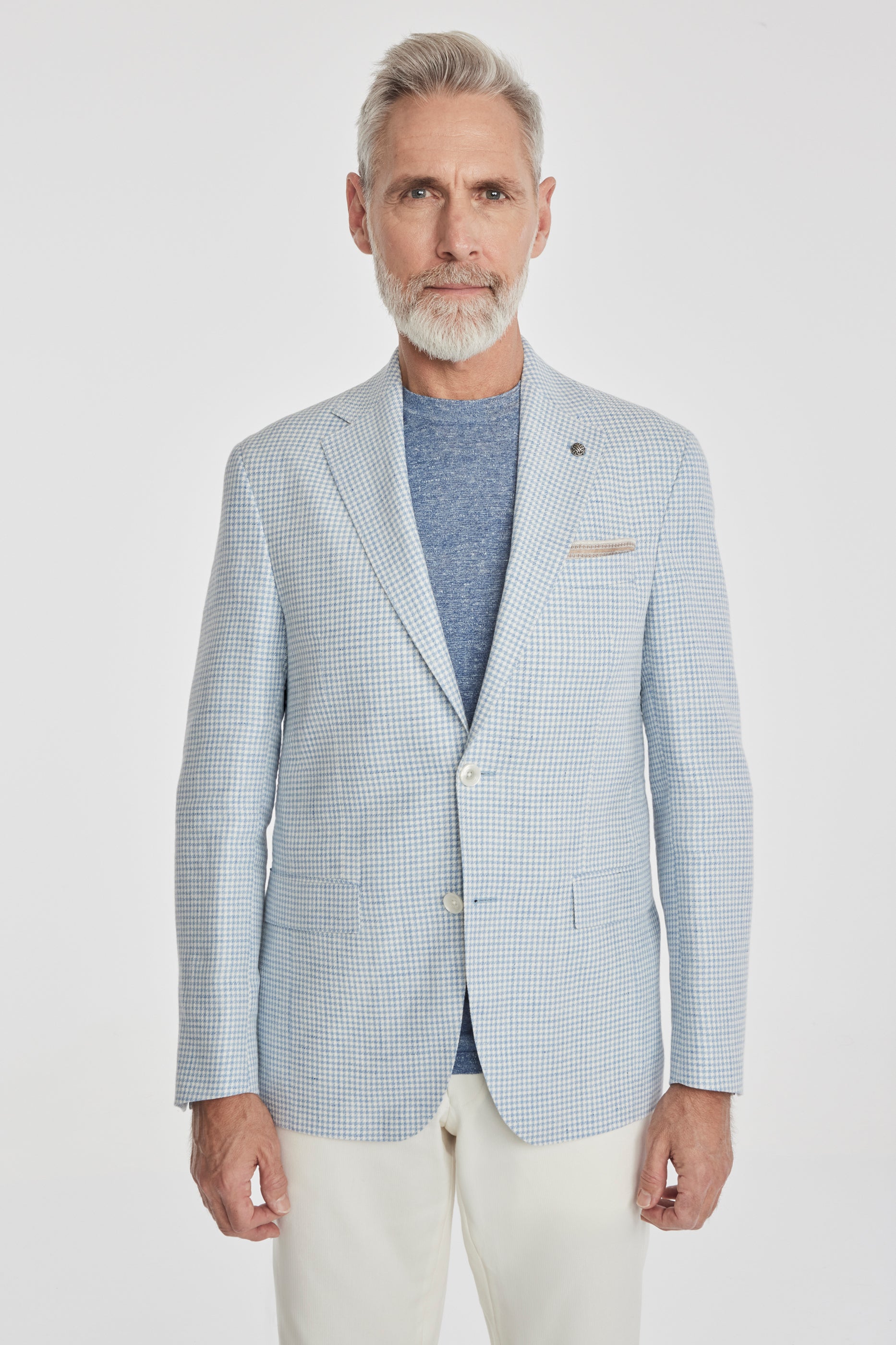 Alt view Midland Houndstooth Linen and Wool Blazer in Light Blue