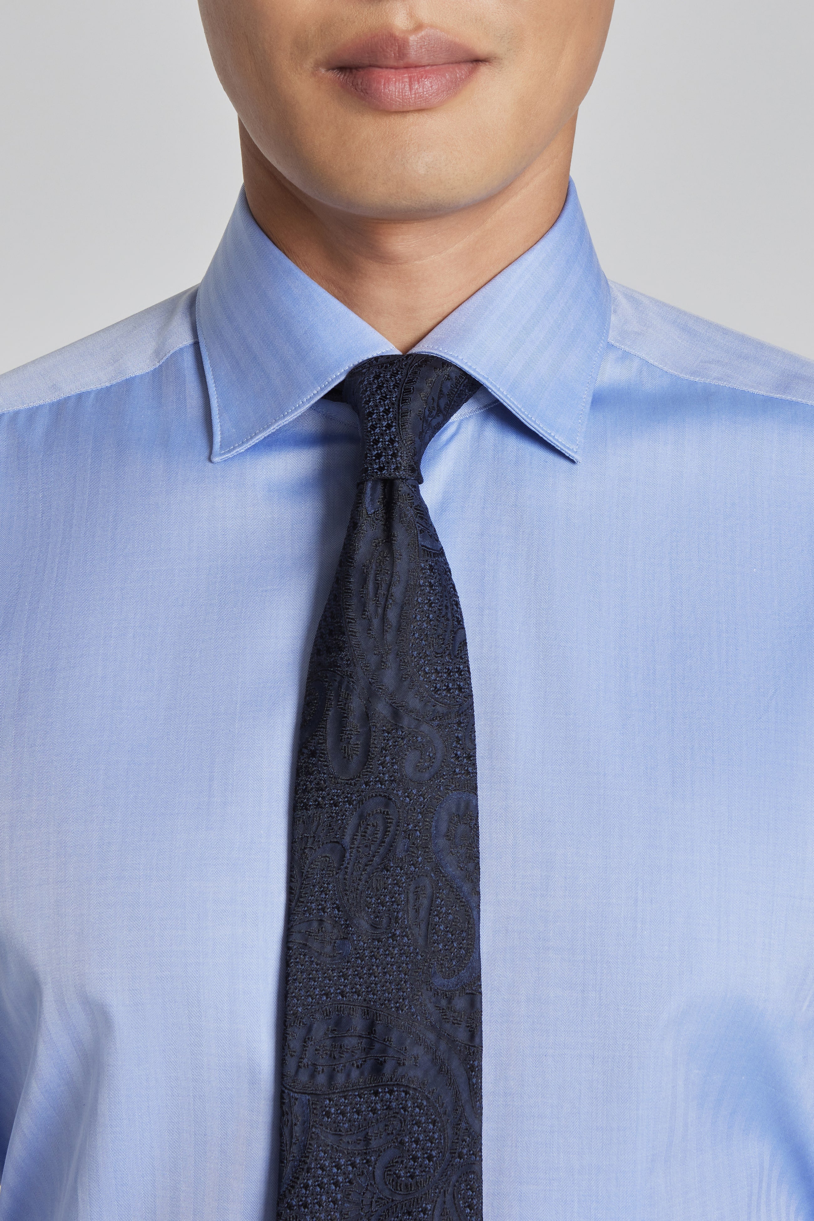 Navy Paisley Woven Tie