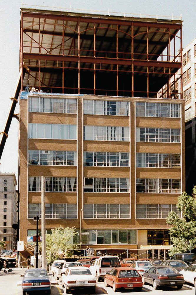 Expansion of the Jack Victor Montreal factory