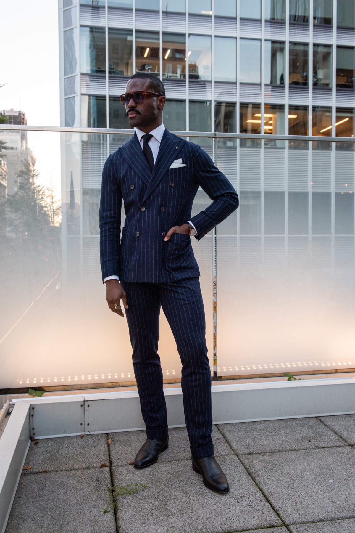 Alt view 8 Quinn Chalk Stripe Double Breasted Wool Suit in Navy