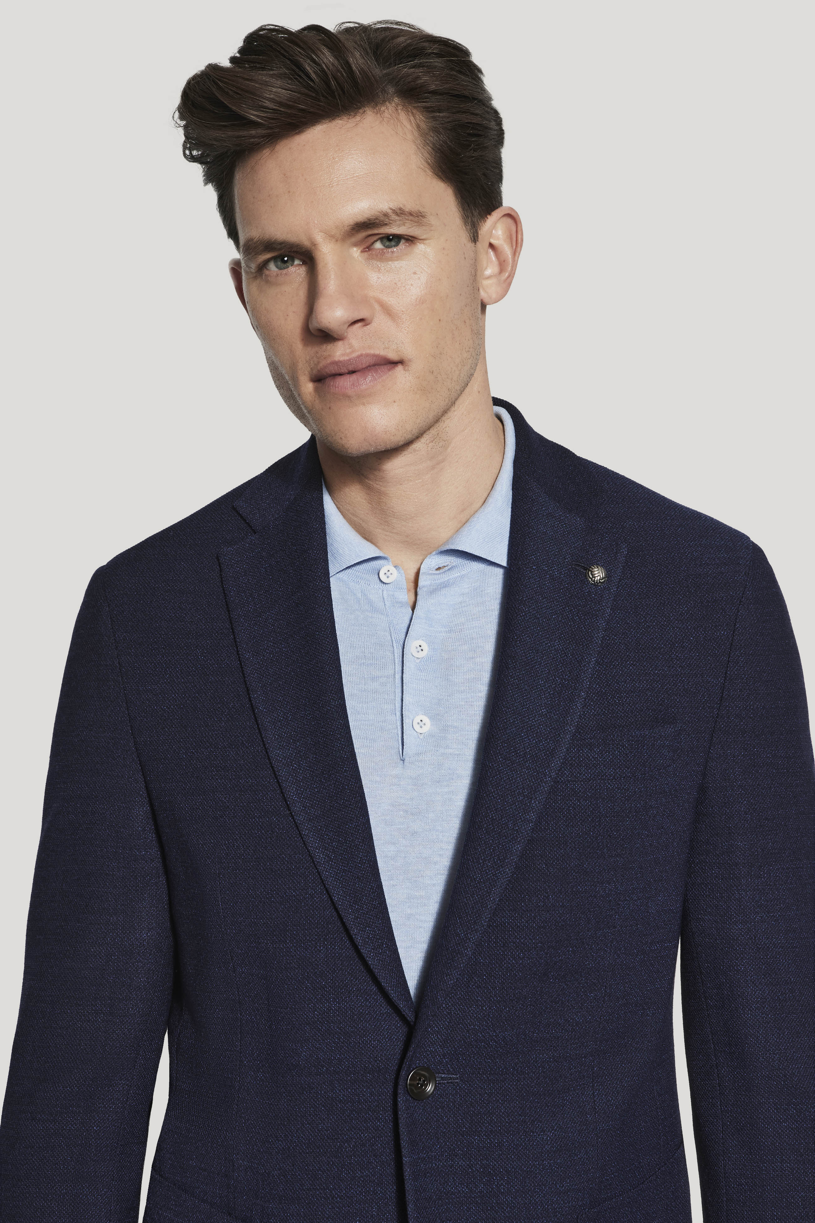 Alt view 1 Navy COMFORTWEAR™ Blazer