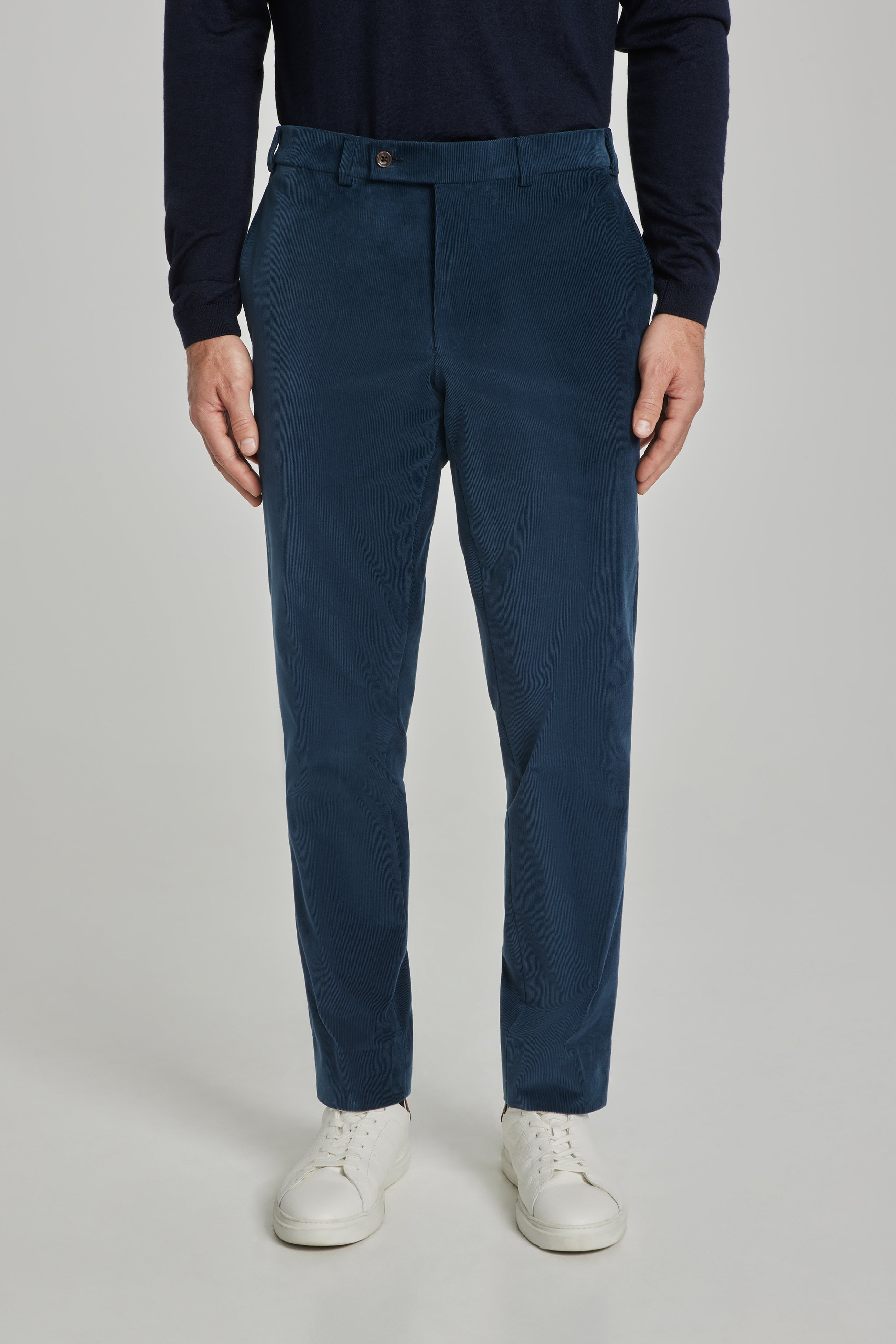 Alt view Pablo Corduroy Trouser in Teal