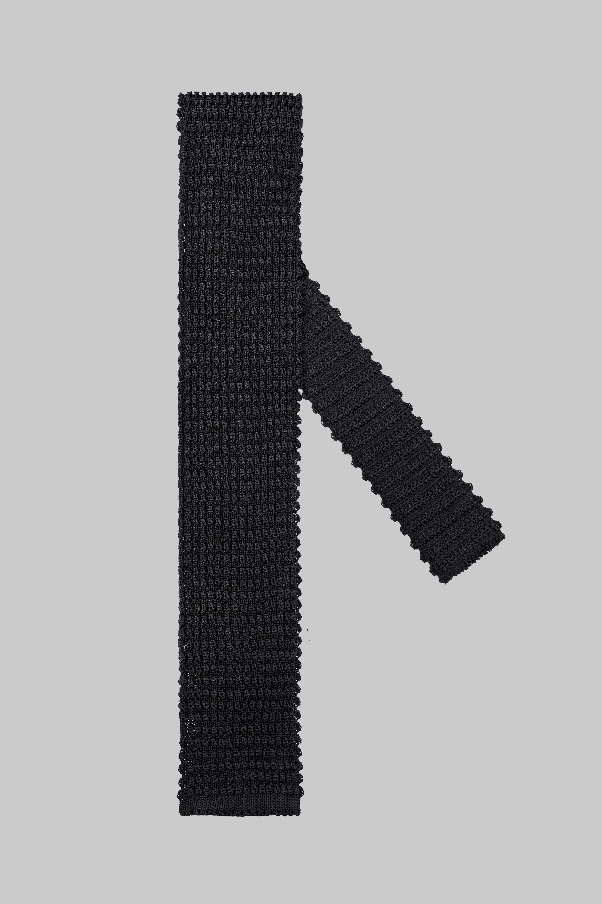 Alt view Hudson Silk Knitted Tie in Black