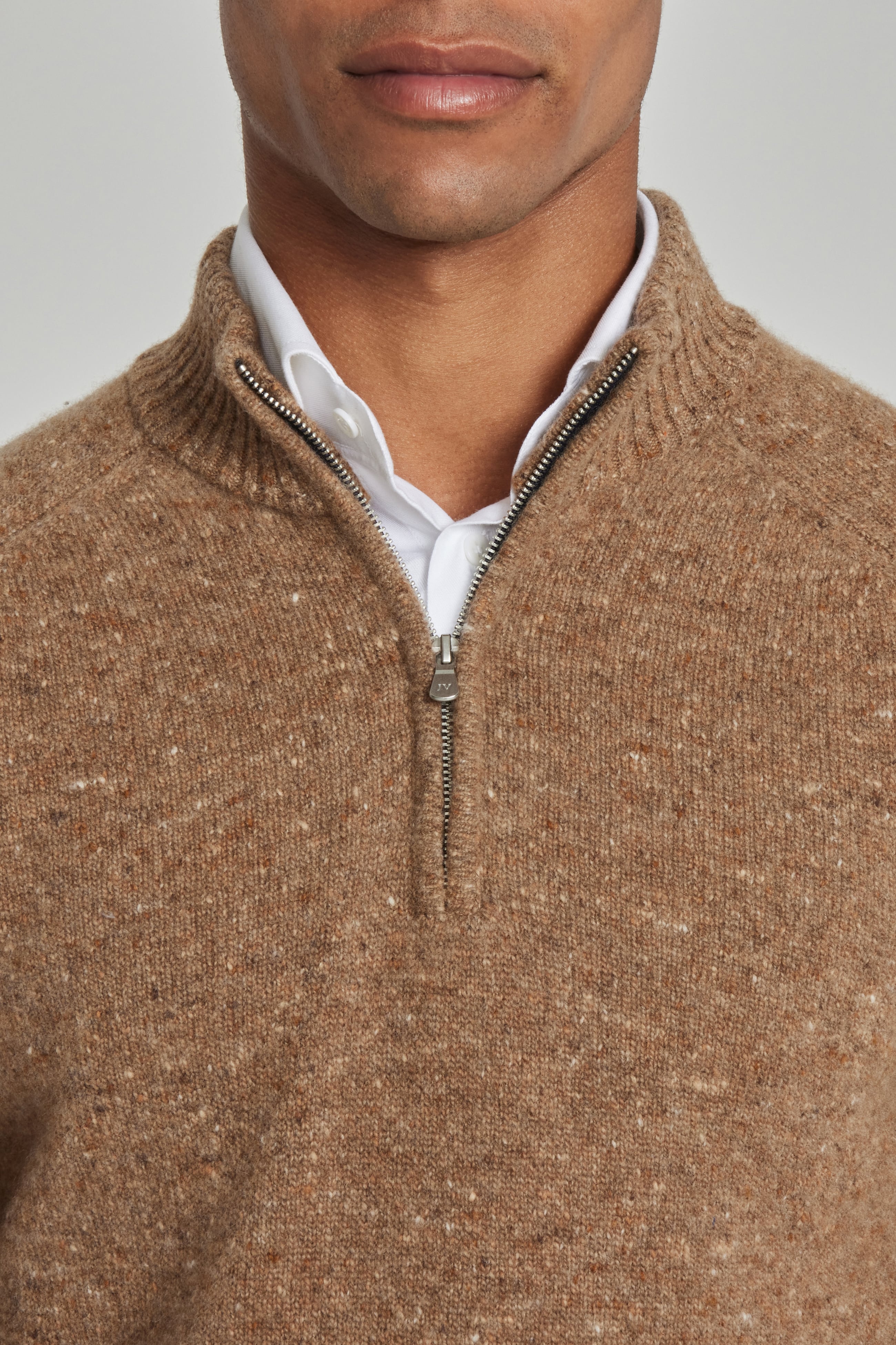 Alt view 2 Canora Donegal Lambswool and Cashmere Quarter Zip Sweater in Camel
