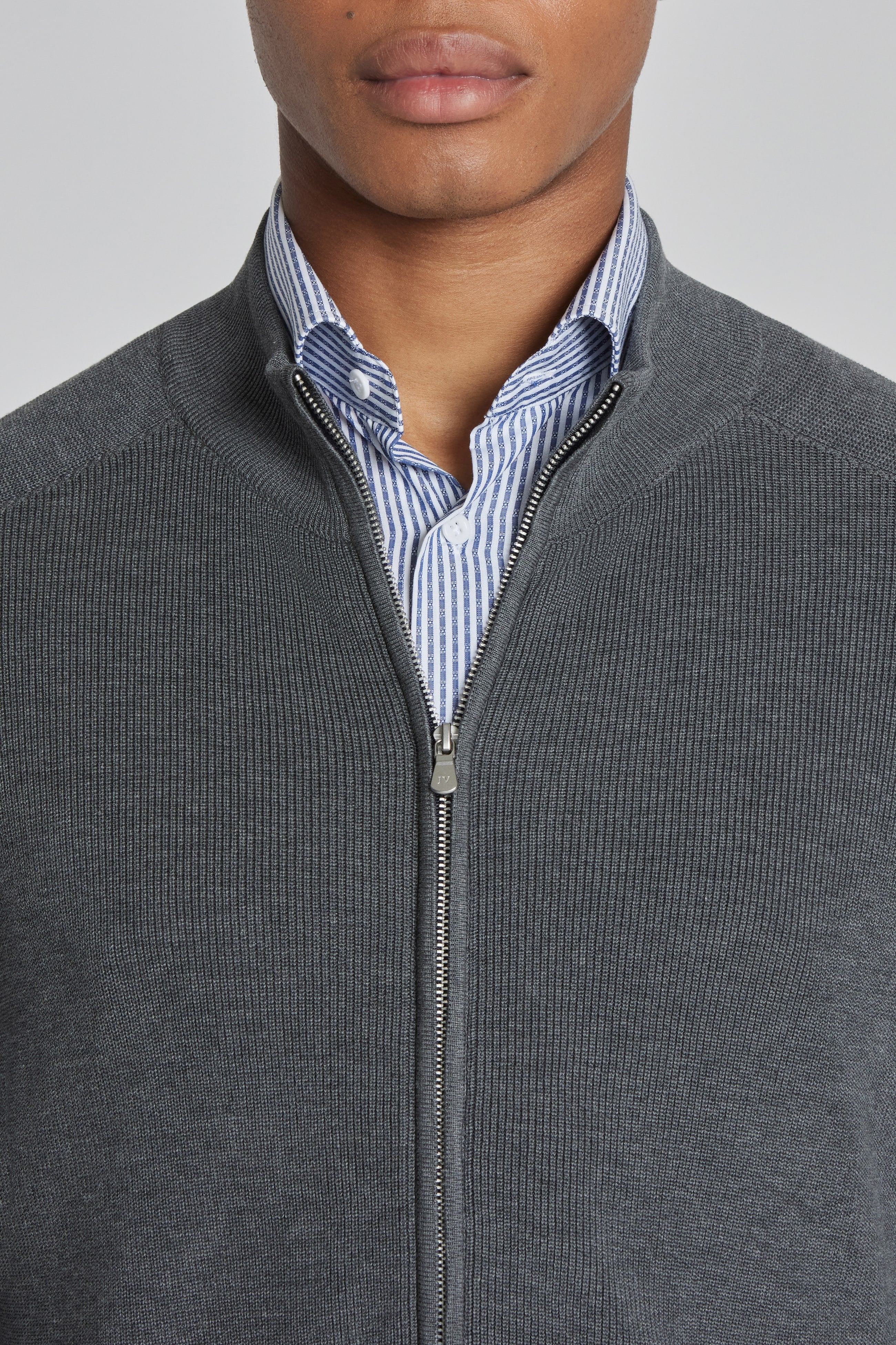 Alt view 1 Murray Solid Cotton and Silk Full Zip Sweater in Charcoal