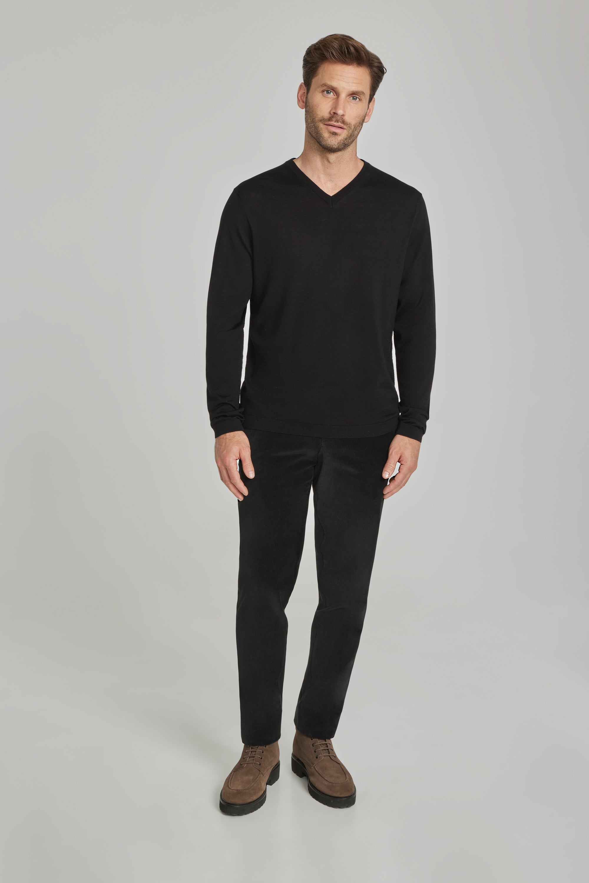 Image of Ramezay Black Wool, Silk and Cashmere V-Neck Sweater-Jack Victor