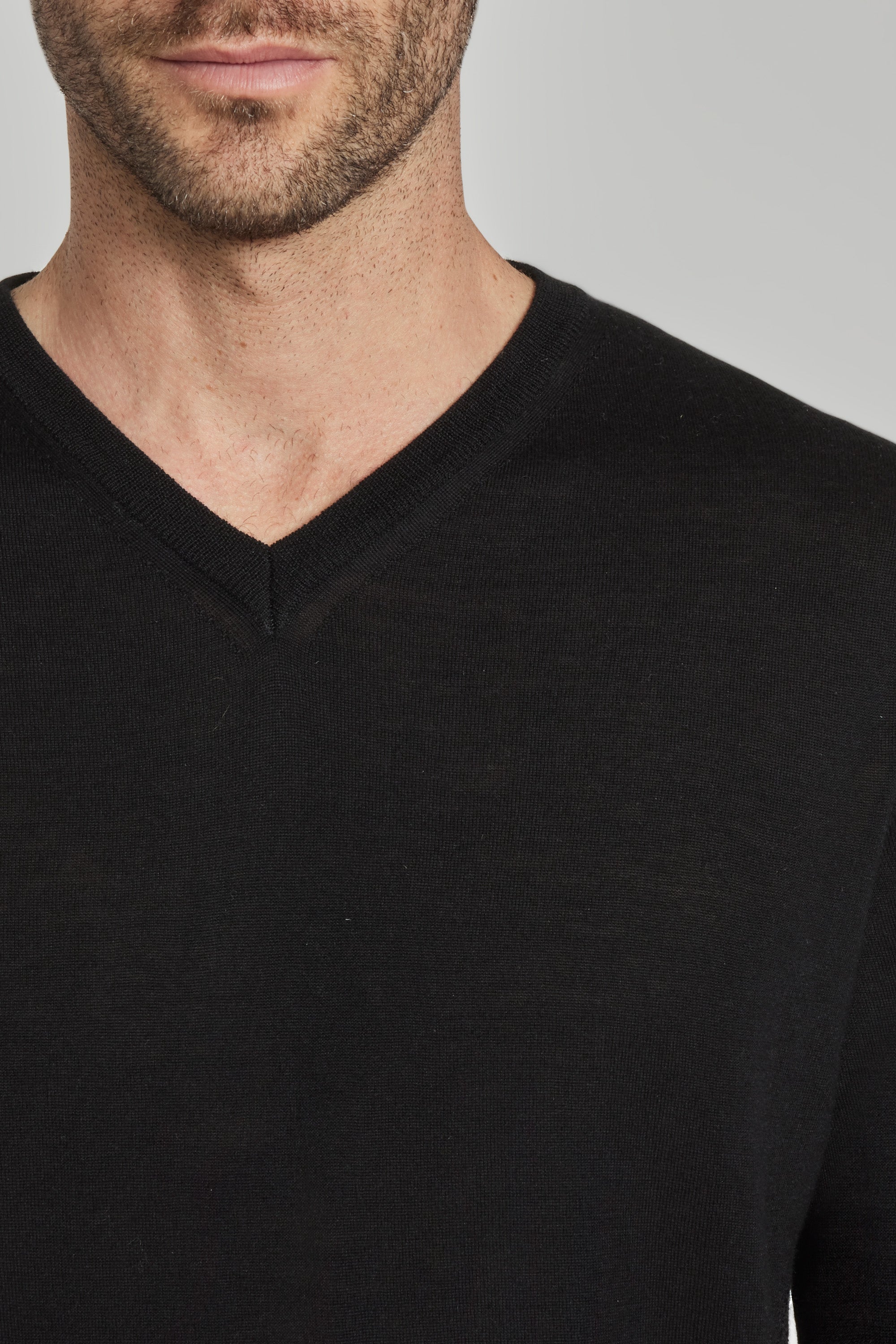Image of Ramezay Black Wool, Silk and Cashmere V-Neck Sweater-Jack Victor