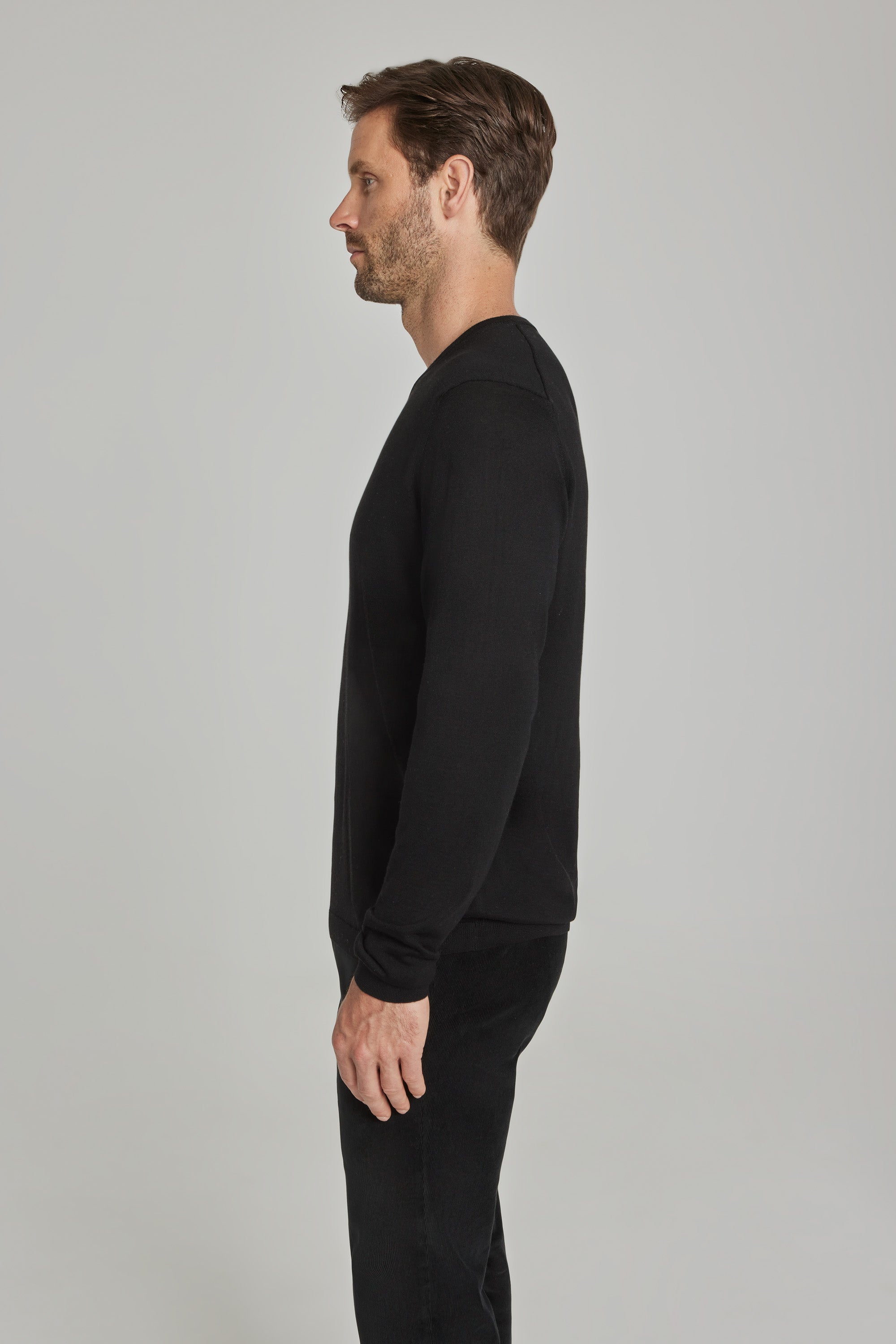 Alt view 4 Ramezay Wool, Silk and Cashmere V-Neck Sweater in Black