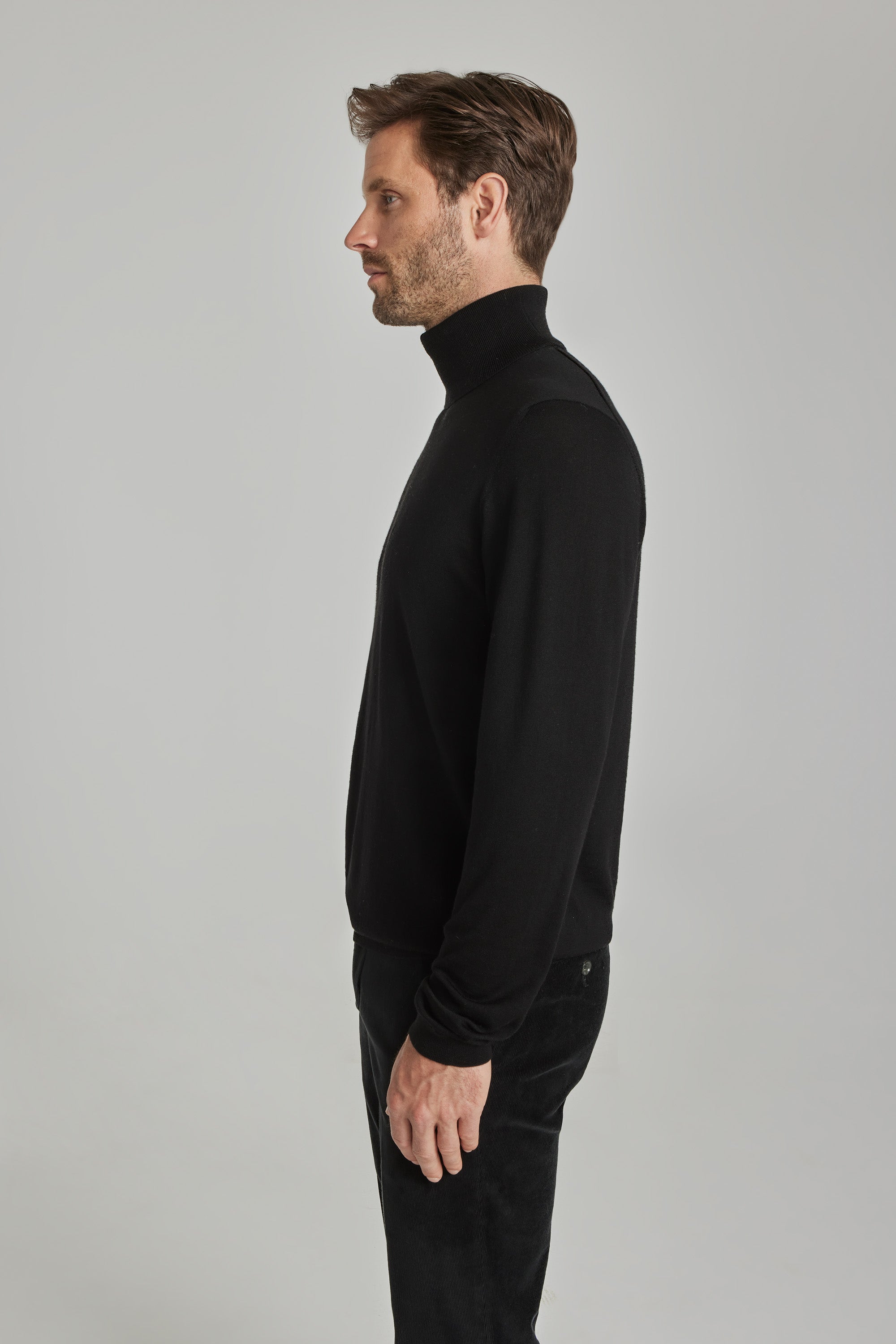 Alt view 3 Felix Solid Wool, Silk and Cashmere Turtleneck in Black