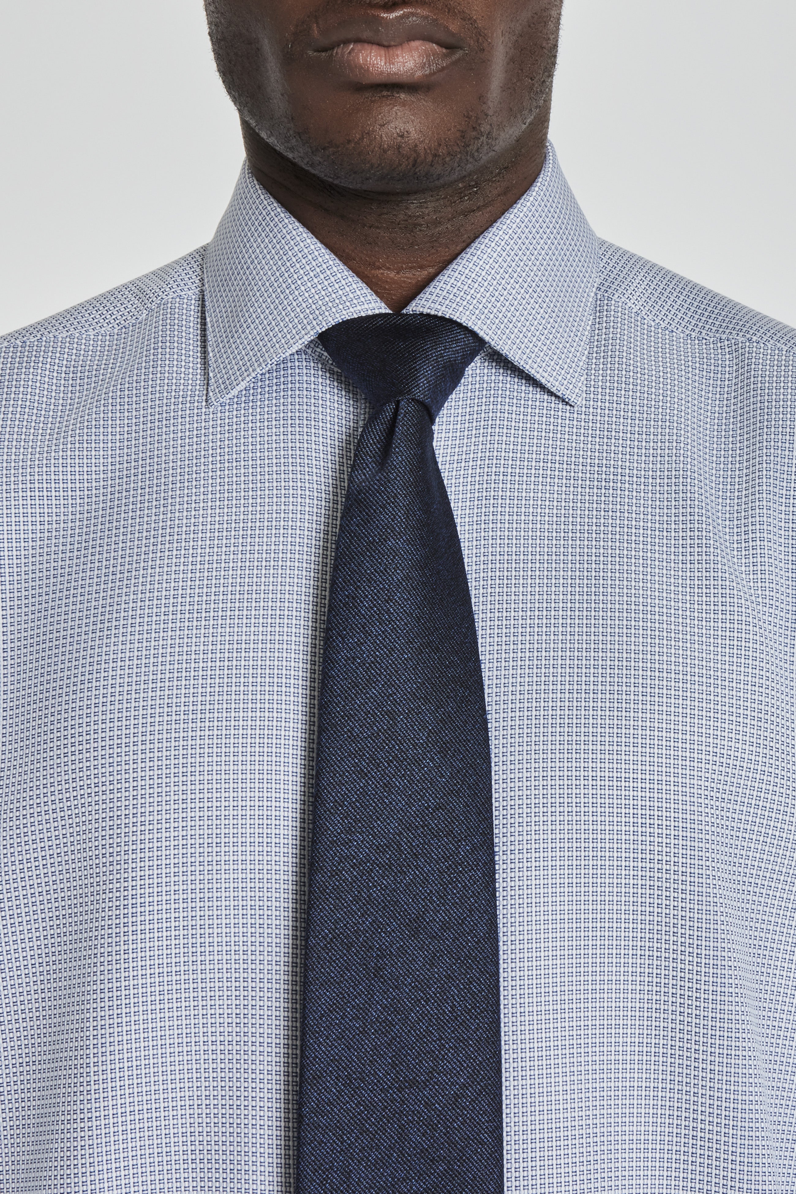 Alt view 2 Bowman Solid Woven Tie in Navy