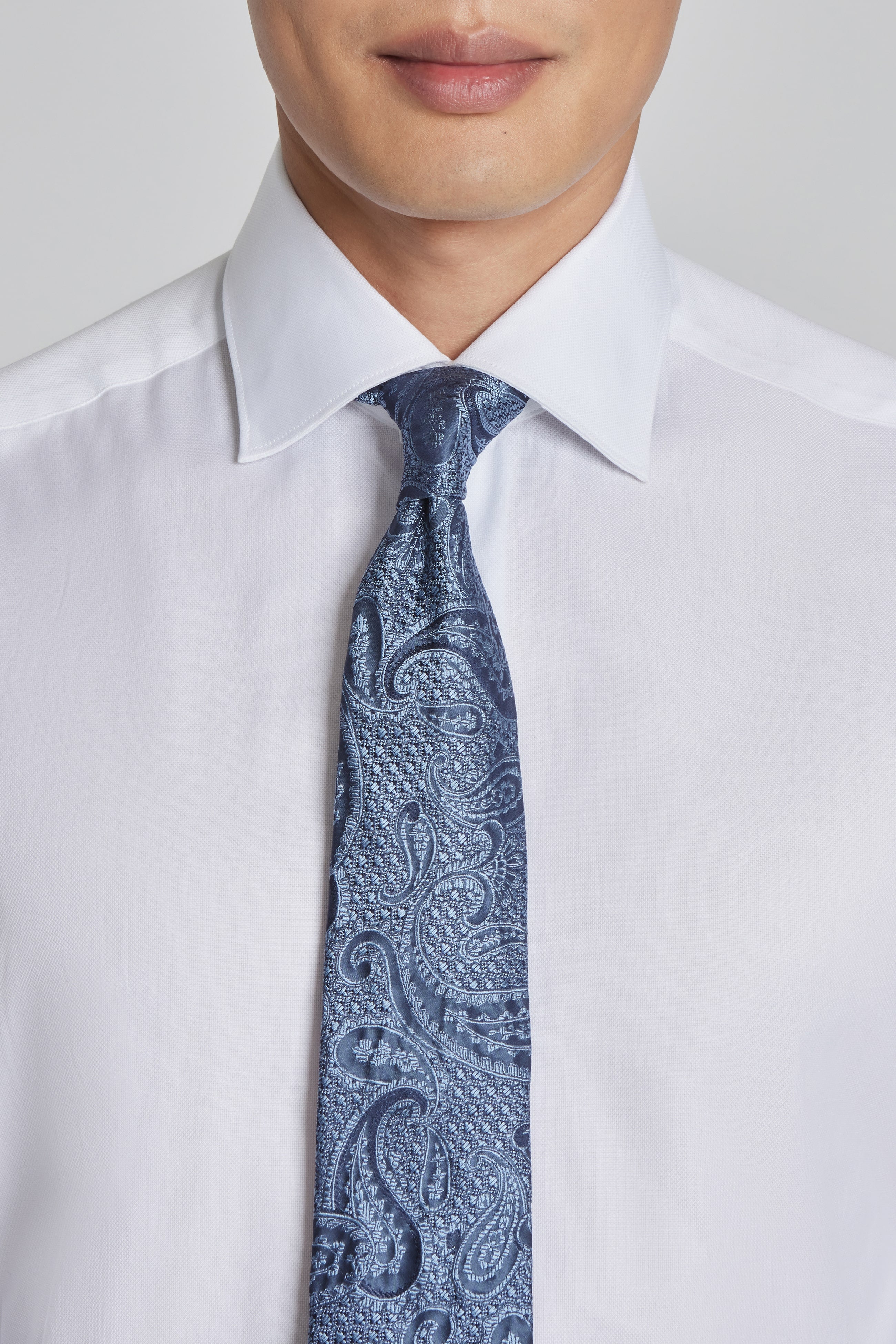 Alt view 2 Paisley Woven Tie in Blue