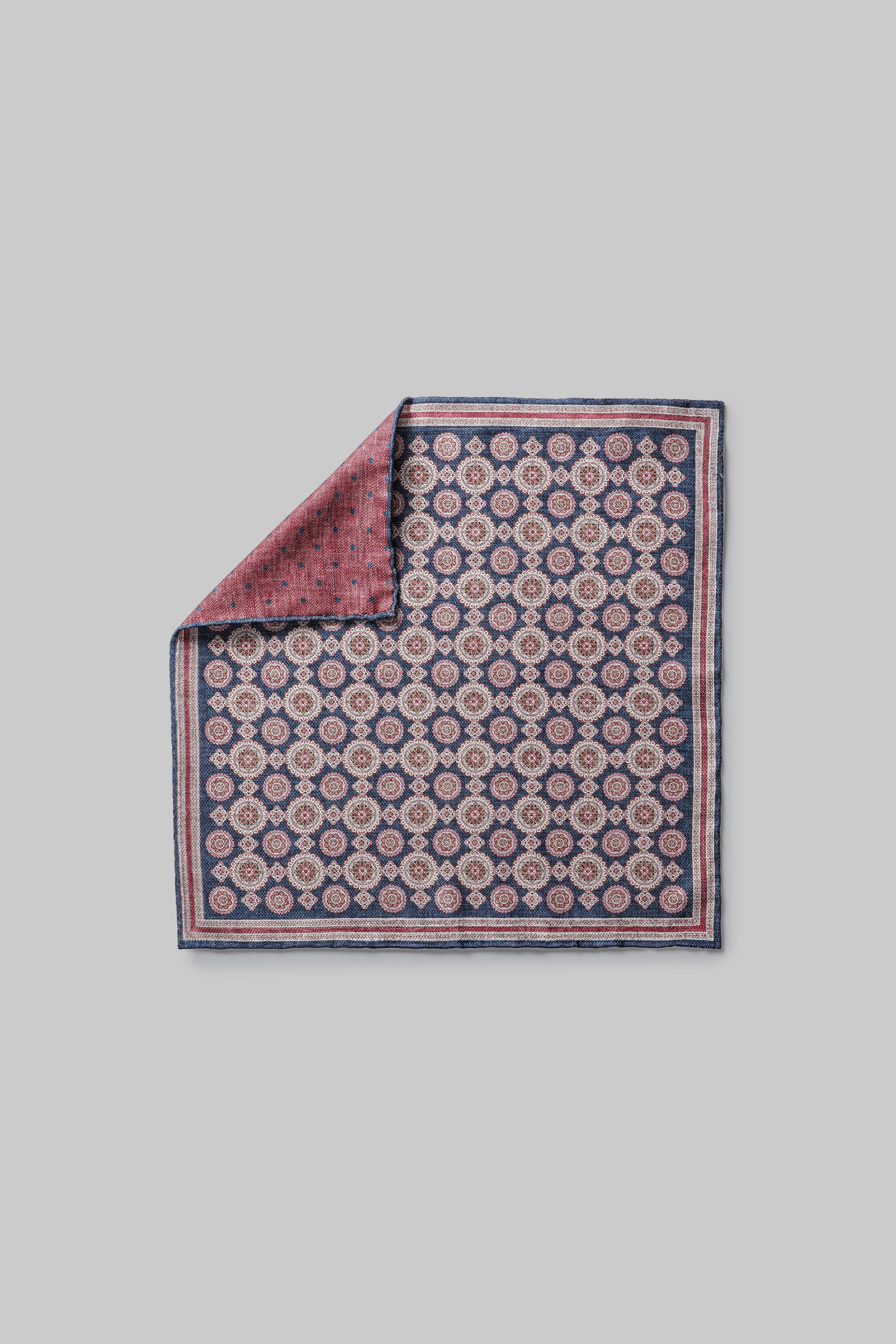 Alt view Navy Geoprint Pocket Square