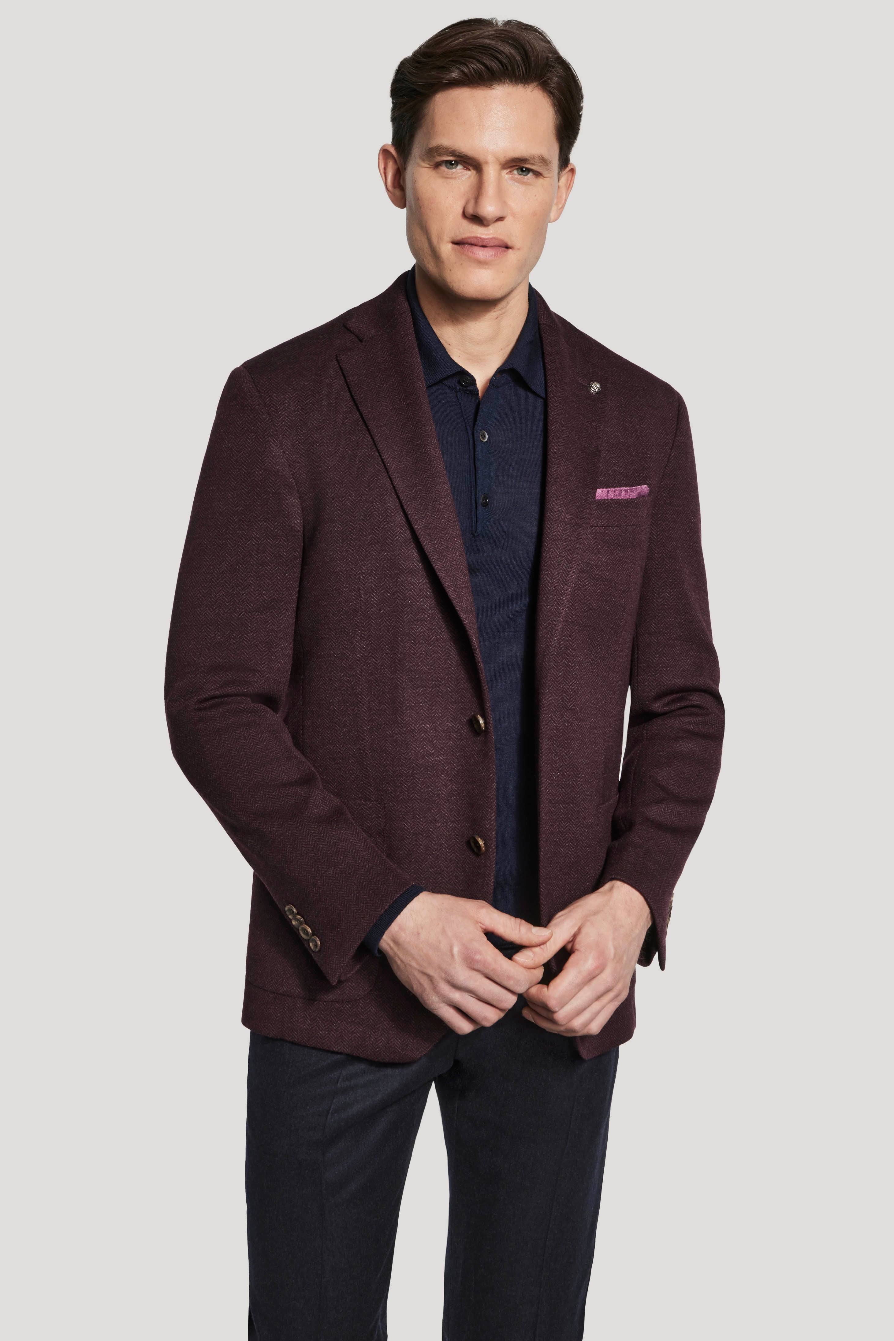 Alt view Burgundy Herringbone COMFORTWEAR™ Blazer