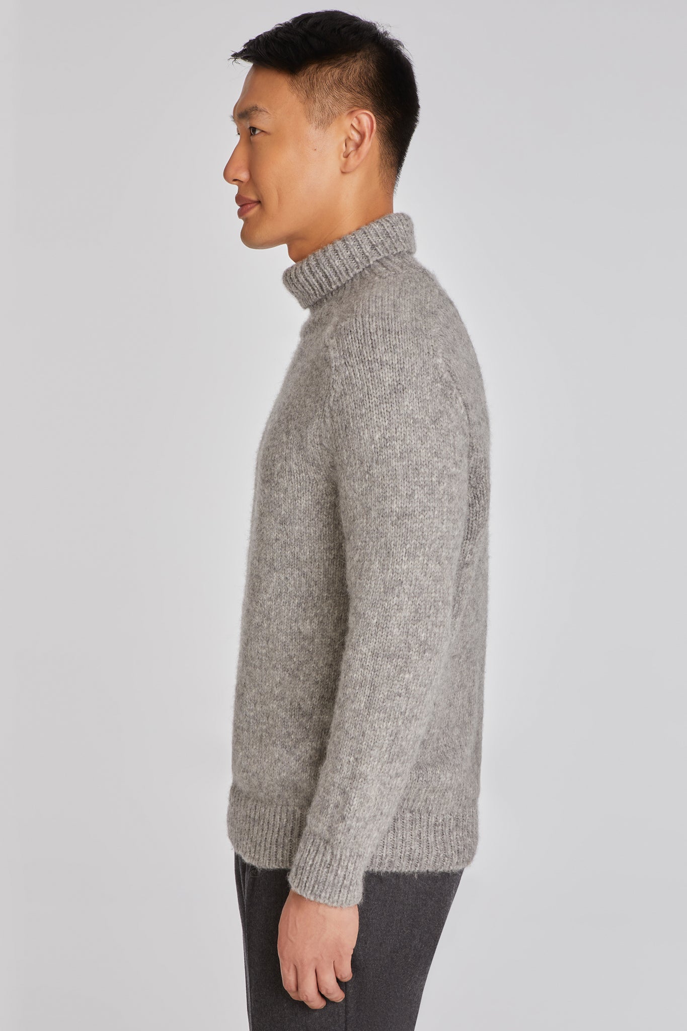 Alt view 5 Mount Pleasant Chunky Knit Turtleneck Sweater in Grey